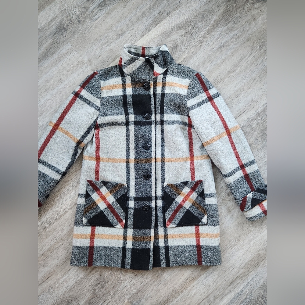 Wool Blend Coat size Medium